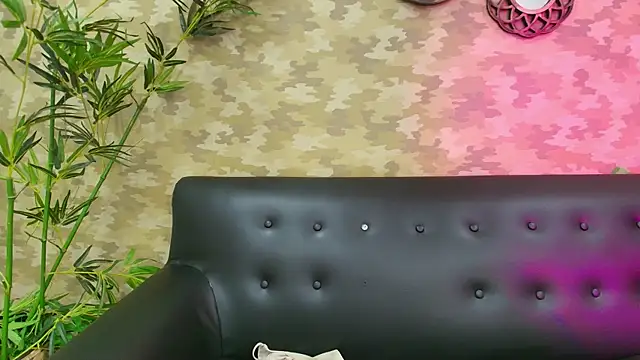 cherry chel online show from December 2025 04:56:01 PM