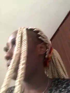 Lola kims online show from March 2025 10:09:01 AM