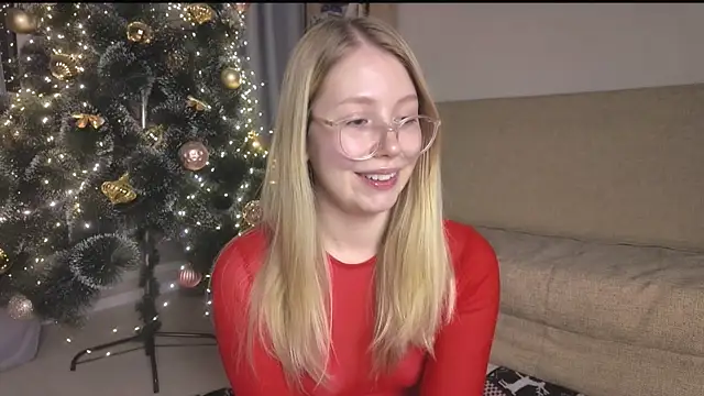 HoneyAudrey online show from December 2025 12:51:01 AM