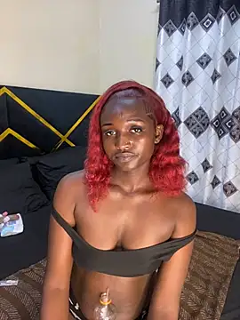 Snapshot of Curvixx chatting on December 2024 10:43:02 PM Curvixx online show from December 2024 10:43:02 PM