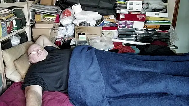 hadeszeuss2 online show from January 2025 02:28:02 PM