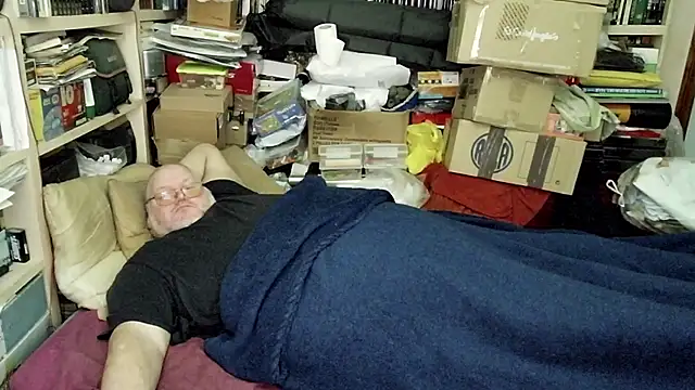 hadeszeuss2 online show from February 2025 06:46:01 PM