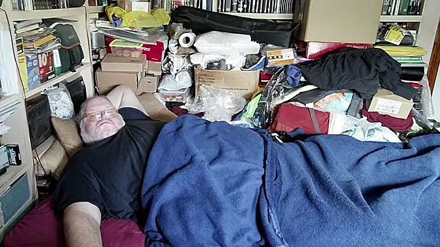 hadeszeuss2 online show from March 2025 03:31:01 PM