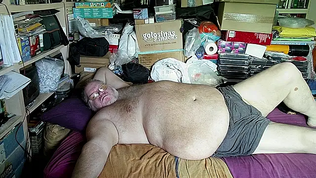 hadeszeuss2 online show from October 2025 02:07:01 PM