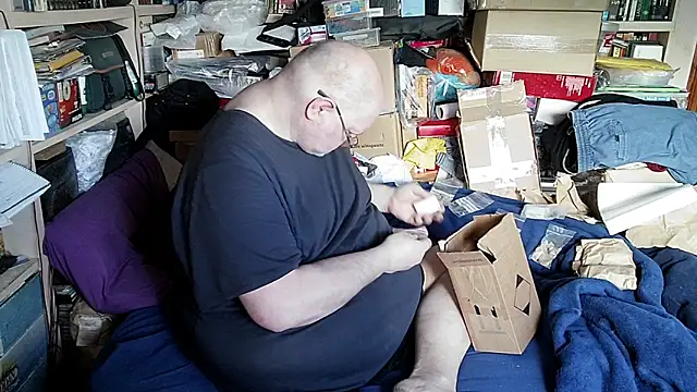 hadeszeuss2 online show from February 2026 02:55:02 PM