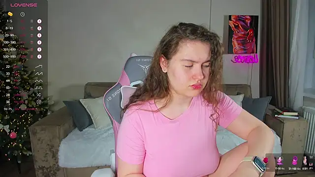 Snapshot of My_Emmy chatting on February 2025 10:40:02 PM My Emmy online show from February 2025 10:40:02 PM