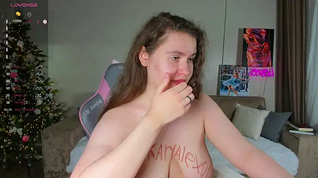 Snapshot of My_Emmy chatting on February 2025 05:28:01 PM My Emmy online show from February 2025 05:28:01 PM