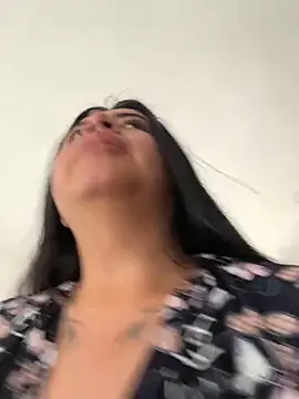 Devilsweet17 online show from October 2025 02:23:02 PM