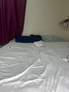 Snapshot of yourblackberry chatting on January 2025 12:06:02 AM yourblackberry online show from January 2025 12:06:02 AM