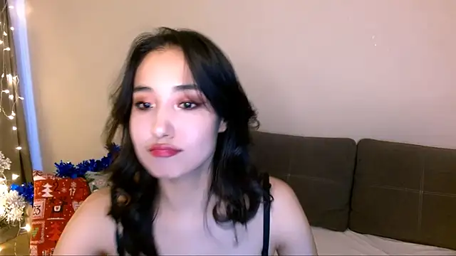 Snapshot of Li_noen chatting on December 2024 08:56:02 AM Li noen online show from December 2024 08:56:02 AM