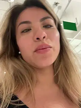 Snapshot of Karen_San_Miguel chatting on December 2024 05:44:01 PM Karen San Miguel online show from December 2024 05:44:01 PM