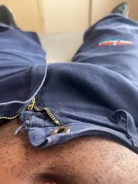 BiggieSmxll online show from June 2026 01:56:01 PM