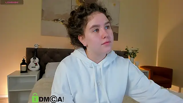 Ariella Sol online show from October 2025 01:04:02 AM