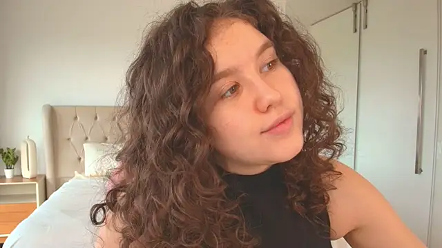 Ariella Sol online show from March 2026 07:16:02 PM