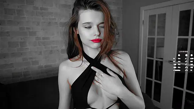 RexanneHatt online show from March 2025 01:01:01 AM