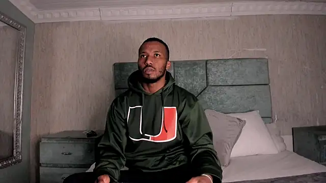 JamesParck online show from February 2026 07:56:02 PM