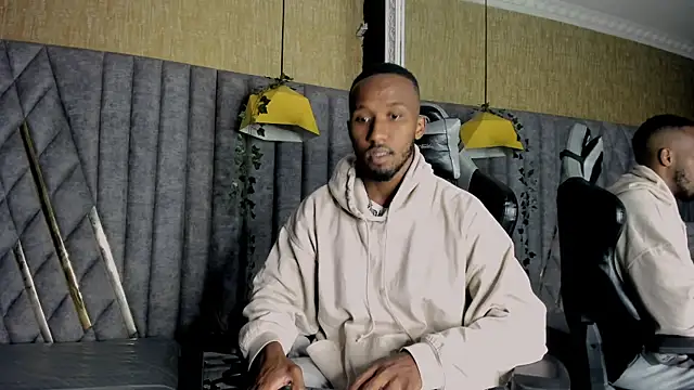 JamesParck online show from April 2026 12:23:01 AM