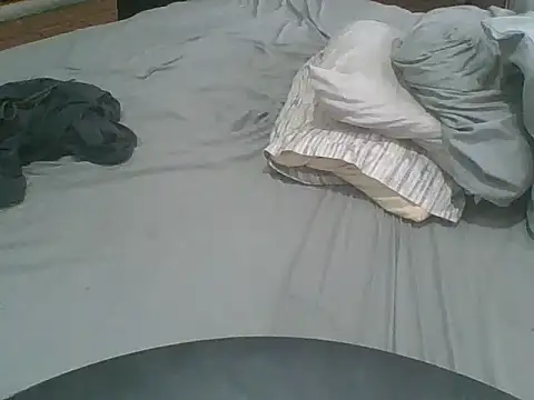 MrPatrick777 online show from February 2026 11:09:01 PM