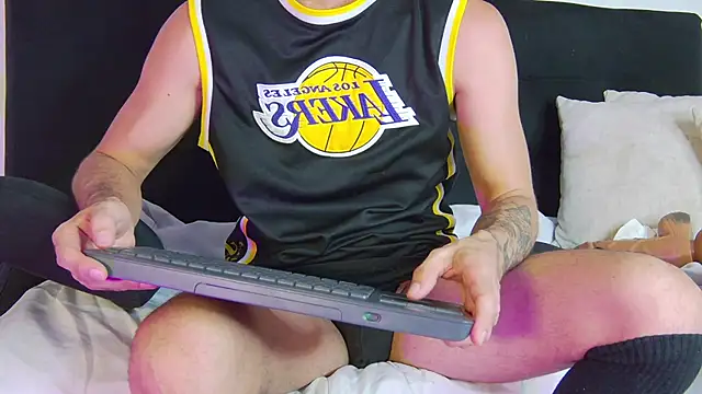 Adam MillanFF online show from January 2026 08:23:01 PM