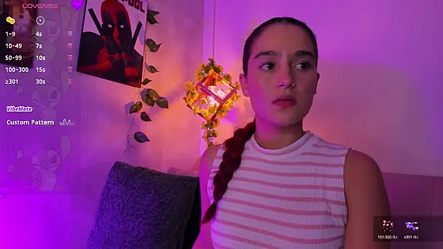 Snapshot of Ari_Baker chatting on February 2025 01:37:01 AM Ari Baker online show from February 2025 01:37:01 AM