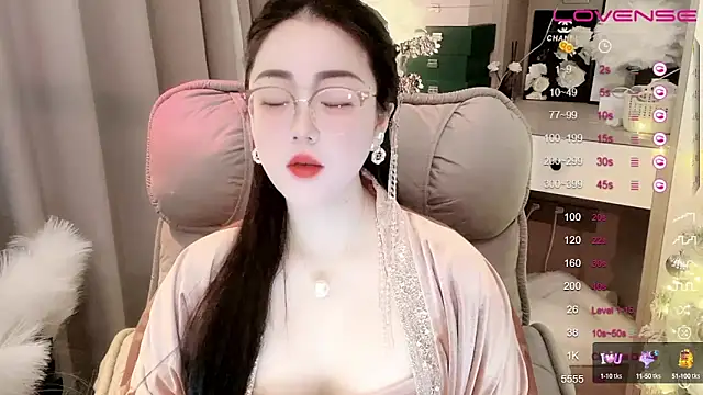 Monica-888 online show from January 2025 07:43:01 PM