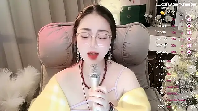Monica-888 online show from January 2025 10:01:01 PM