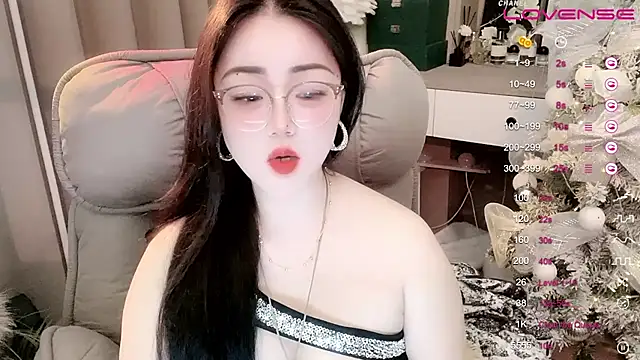 Monica-888 online show from February 2025 07:49:01 PM