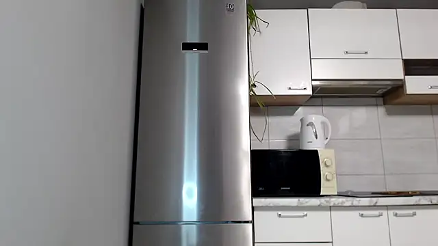 SierraSky  online show from January 2026 06:10:02 PM