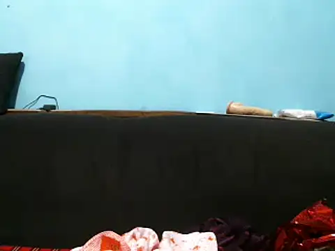 Snapshot of cocolicky chatting on February 2025 09:45:02 AM cocolicky online show from February 2025 09:45:02 AM