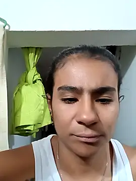 Leslly  online show from January 2025 10:32:02 AM