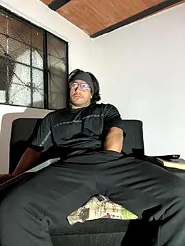 willian m777 online show from October 2025 05:10:02 AM