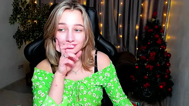 Sinty Noria online show from December 2024 07:18:02 AM