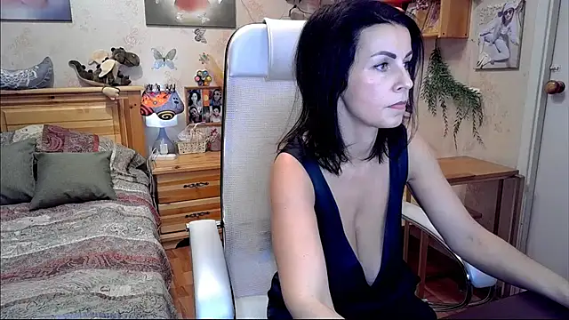 Kendra Mom online show from December 2024 05:50:01 PM