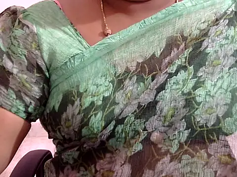 Snapshot of Vennela-1-Telugu chatting on March 2025 04:04:02 PM Vennela-1-Telugu online show from March 2025 04:04:02 PM