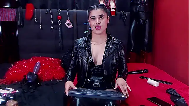 Snapshot of Hannamariana chatting on February 2025 04:25:01 PM Hannamariana online show from February 2025 04:25:01 PM