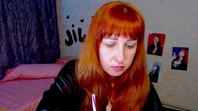 Snapshot of JillStevens chatting on January 2025 10:22:01 PM JillStevens online show from January 2025 10:22:01 PM
