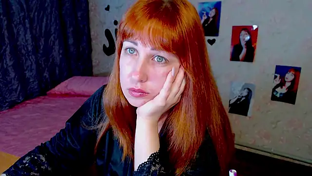 Snapshot of JillStevens chatting on February 2025 11:58:02 PM JillStevens online show from February 2025 11:58:02 PM