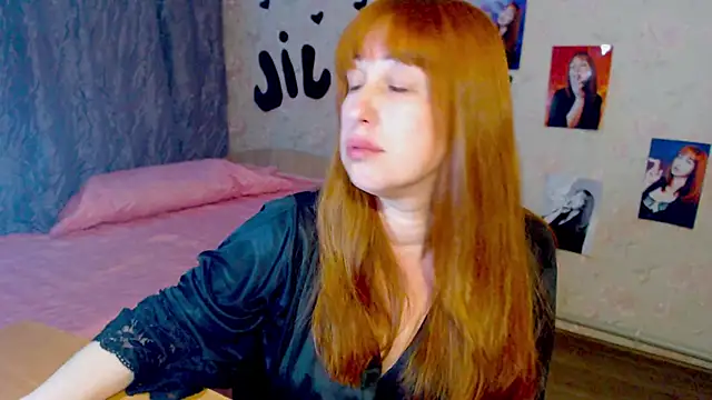 Snapshot of JillStevens chatting on February 2025 11:55:02 PM JillStevens online show from February 2025 11:55:02 PM