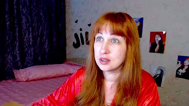 Snapshot of JillStevens chatting on February 2025 02:03:02 AM JillStevens online show from February 2025 02:03:02 AM