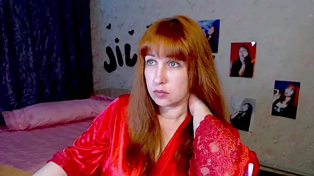 Snapshot of JillStevens chatting on February 2025 12:16:01 AM JillStevens online show from February 2025 12:16:01 AM