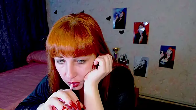 Snapshot of JillStevens chatting on March 2025 04:51:02 AM JillStevens online show from March 2025 04:51:02 AM