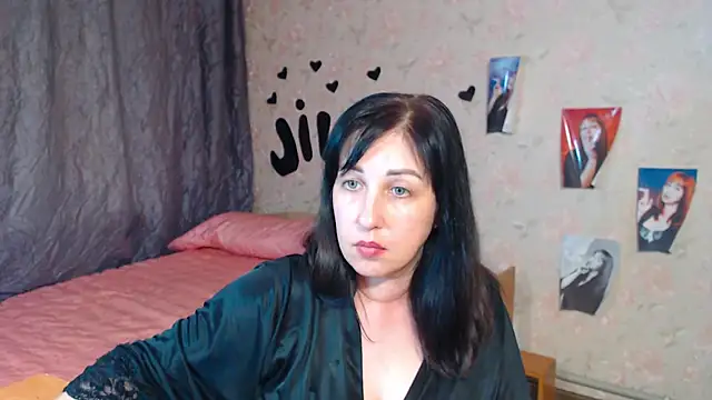 Snapshot of JillStevens chatting on September 2025 06:57:01 AM JillStevens online show from September 2025 06:57:01 AM