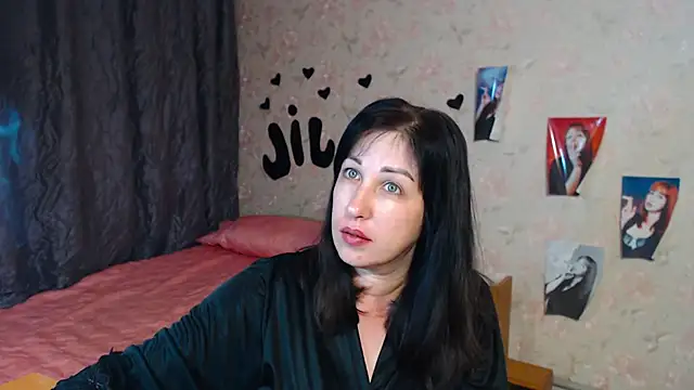 Snapshot of JillStevens chatting on September 2025 01:29:02 AM JillStevens online show from September 2025 01:29:02 AM