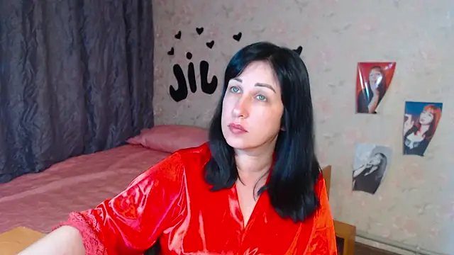 JillStevens online show from September 2025 02:31:01 PM