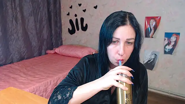 JillStevens online show from November 2025 09:36:01 PM