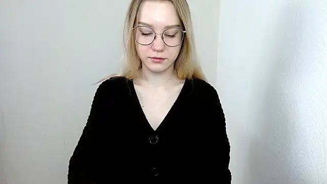 cindi hot online show from March 2025 08:36:01 AM