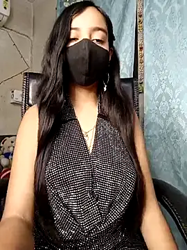 Parinaaz18 online show from December 2025 01:54:01 AM