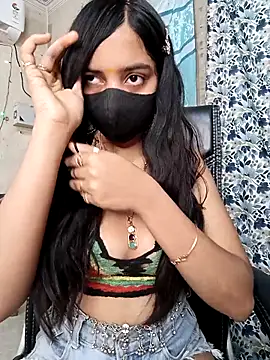 Parinaaz18 online show from April 2026 12:49:02 AM