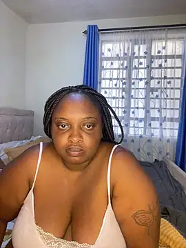 Snapshot of thickyelliana chatting on March 2025 11:00:02 AM thickyelliana online show from March 2025 11:00:02 AM