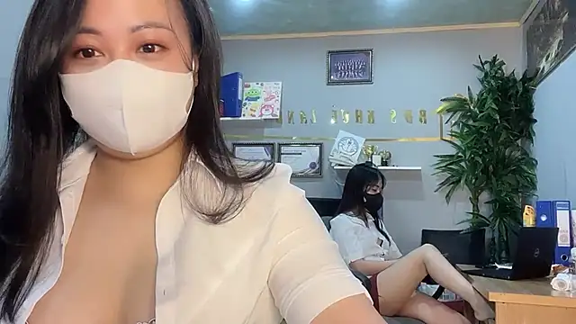 Snapshot of Bamboo_Swetie chatting on December 2024 05:20:02 AM Bamboo Swetie online show from December 2024 05:20:02 AM